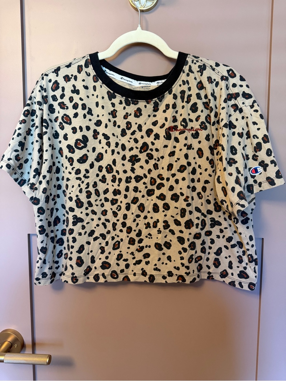 Champion Leopard Print Cropped Tee